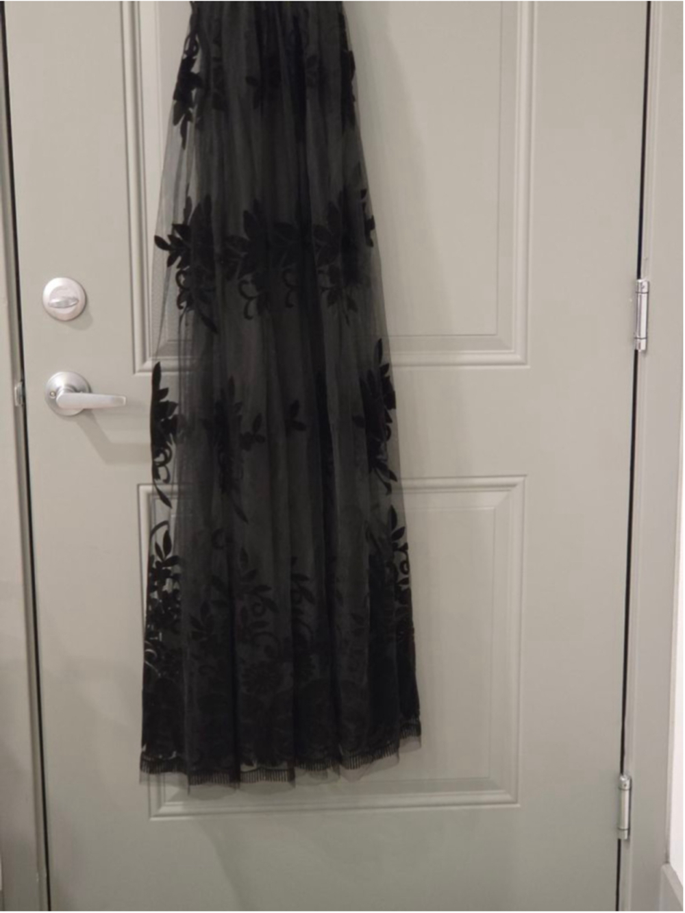 Women's Windsor Black Floral Mesh Maxi Dress size Small - Picture 4 of 16